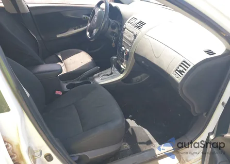 2010 Toyota Corolla S z USA, uszkodzony, nr VIN 1NXBU4EE4AZ248508